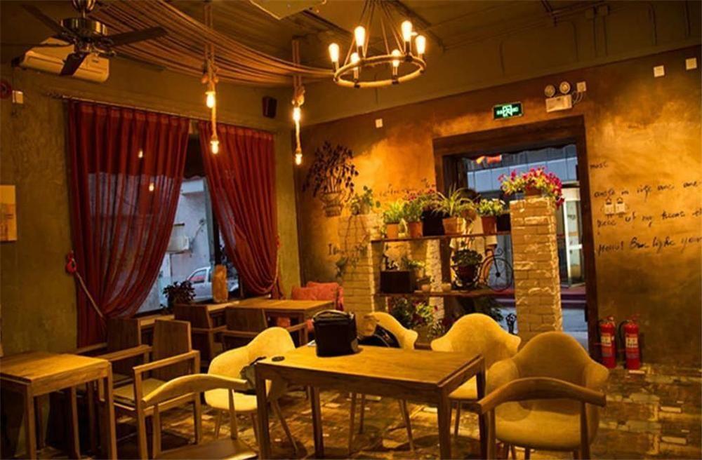 Dalian Buzz Light Year Youth Hostel Esterno foto